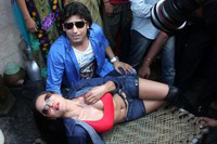 Veena Malik Visits Kamathipura Hot Photos